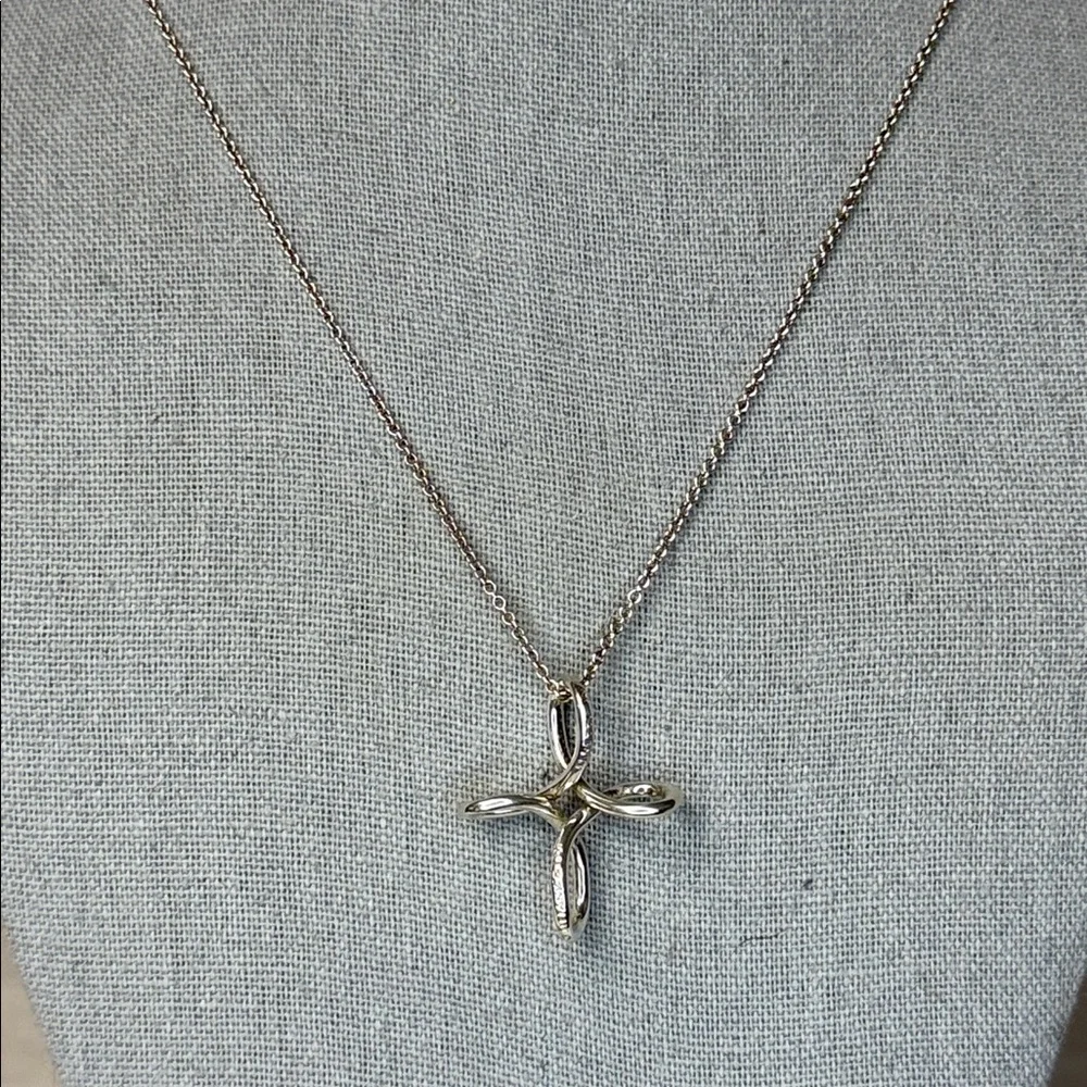 Tiffany & Co. Elsa Peretti Infinity Cross Pendant Necklace Sterling Silver 25" - Picture 3 of 6